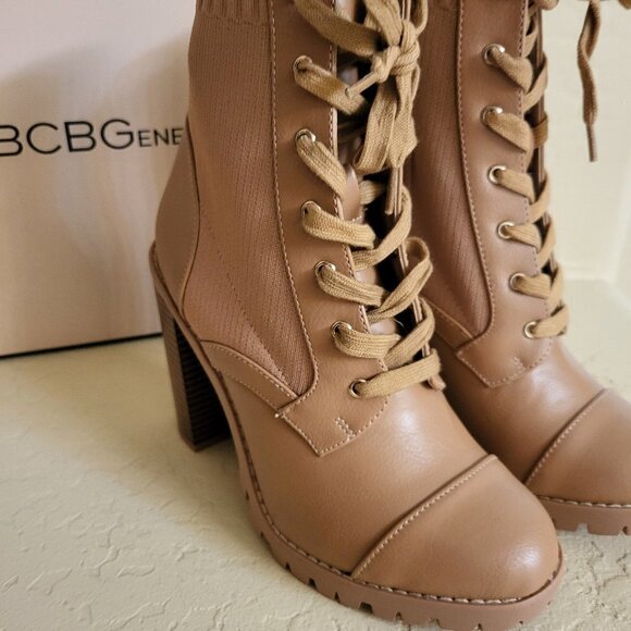 BCBGeneration Women's Brown 1-1/2" Platform Stretch Pila zip up boots Sz 7.5 NIB - Picture 5 of 8